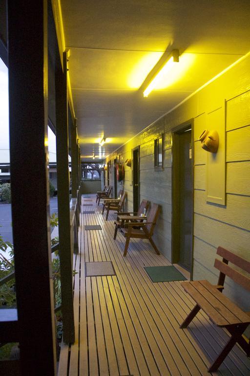 Lake Forbes Motel Ngoại thất bức ảnh