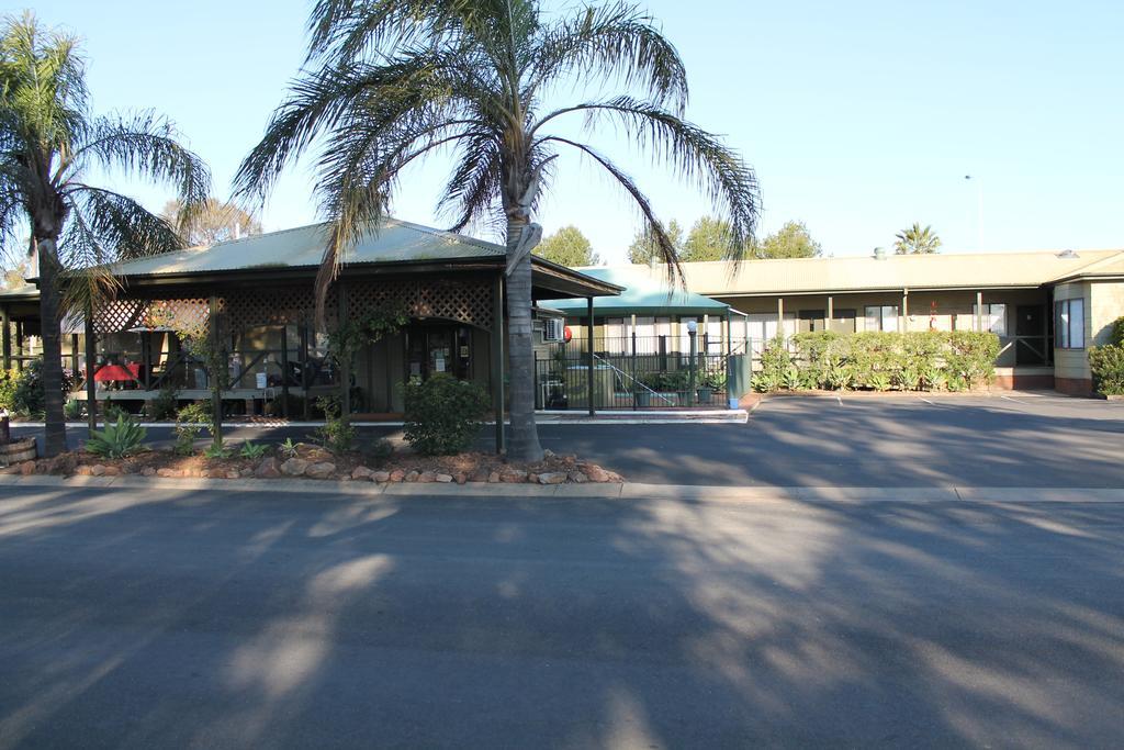 Lake Forbes Motel Ngoại thất bức ảnh